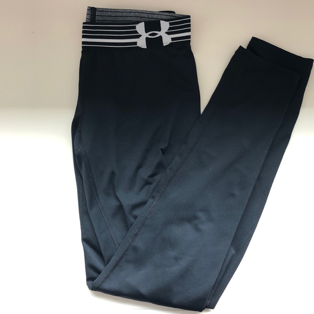 Black under armour leggings